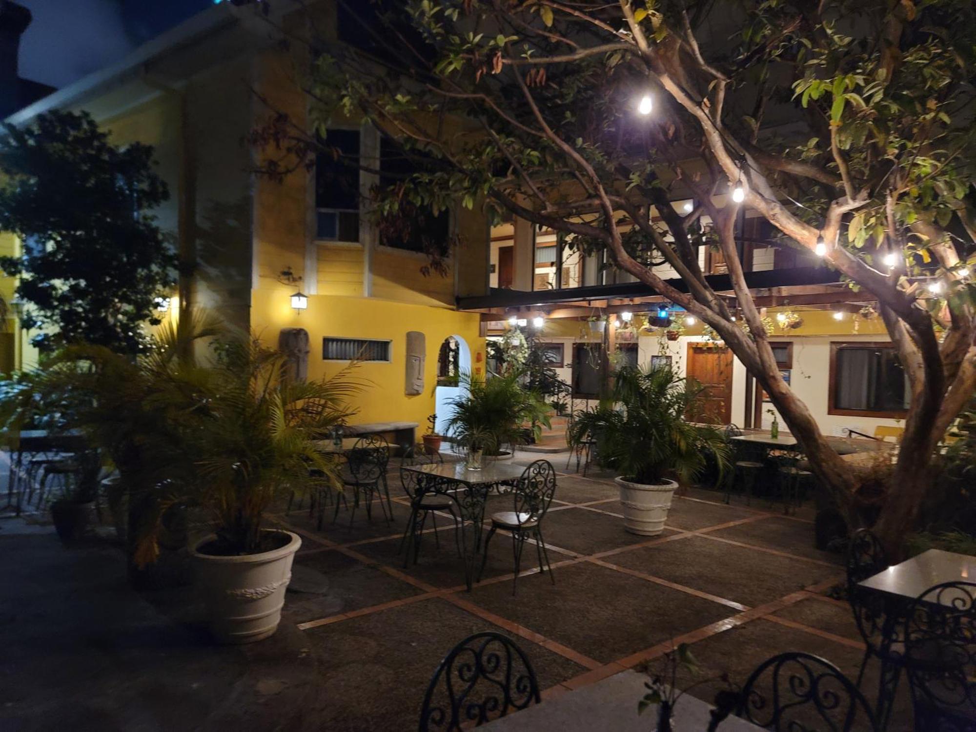 Whiskey Barrel Hotel San Jose  Exterior photo